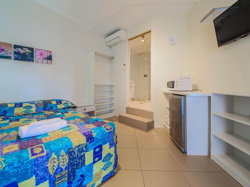 Marlin Motel Biggera Waters 외부 사진